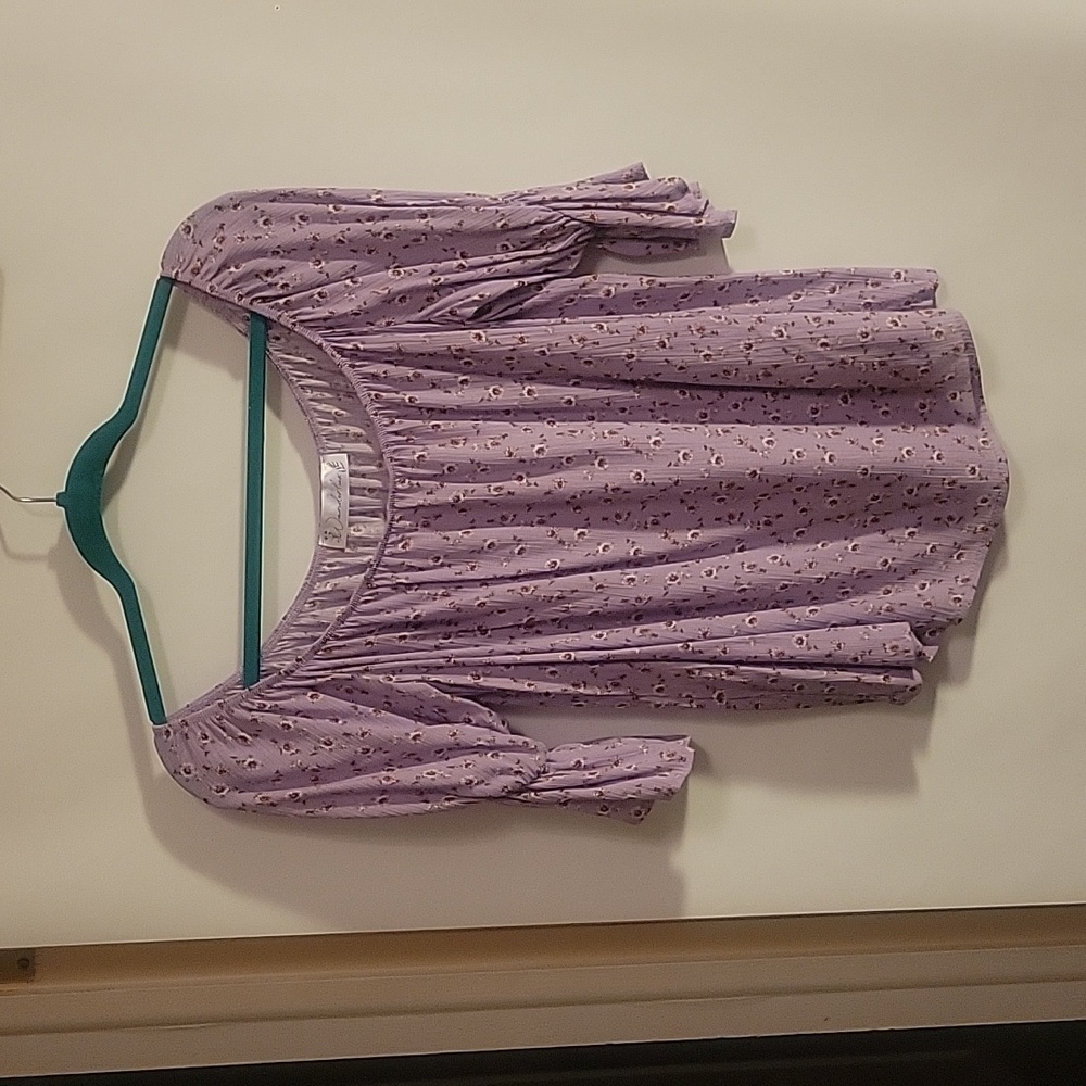 167 EUC Wanderlux shirt